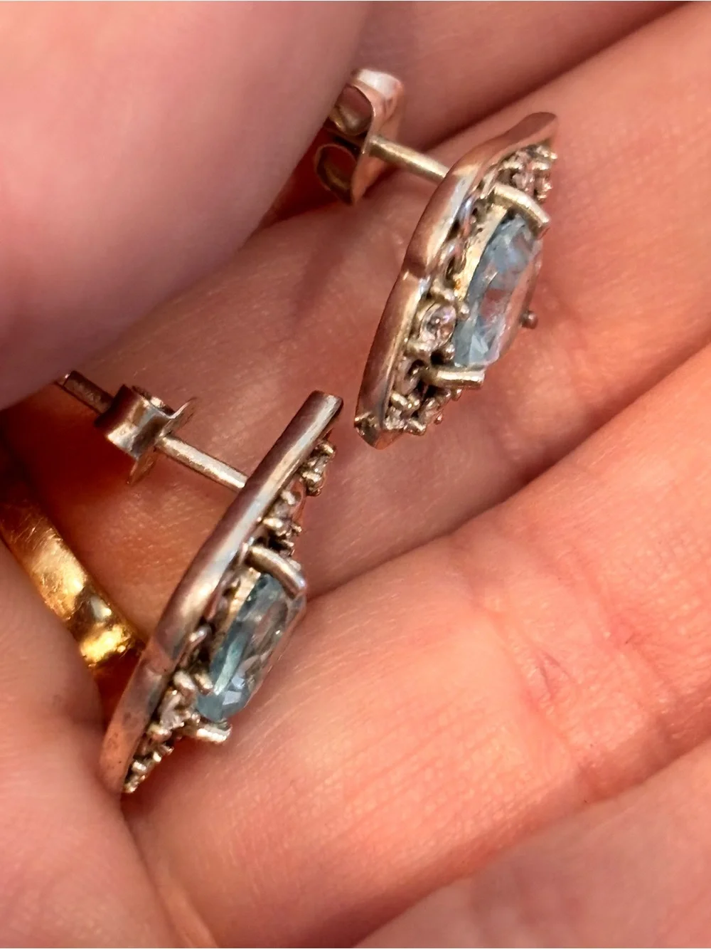 Vintage 925 Sterling Silver Aquamarine Heart Filigree Stud Earrings